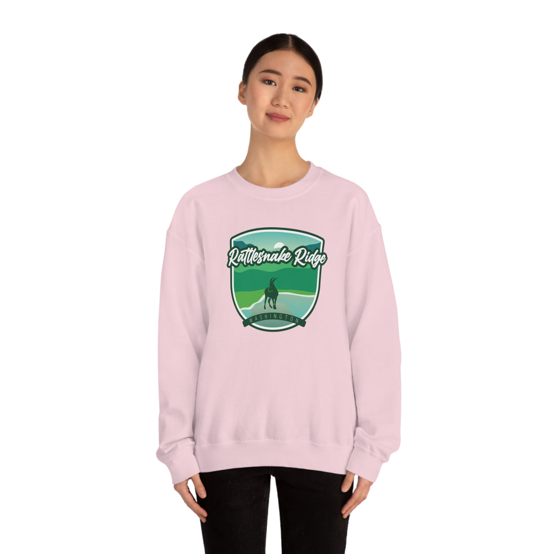 Rattlesnake Ridge - Washington Unisex Heavy Blend Crewneck Sweatshirt