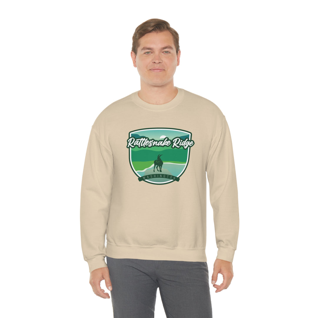 Rattlesnake Ridge - Washington Unisex Heavy Blend Crewneck Sweatshirt