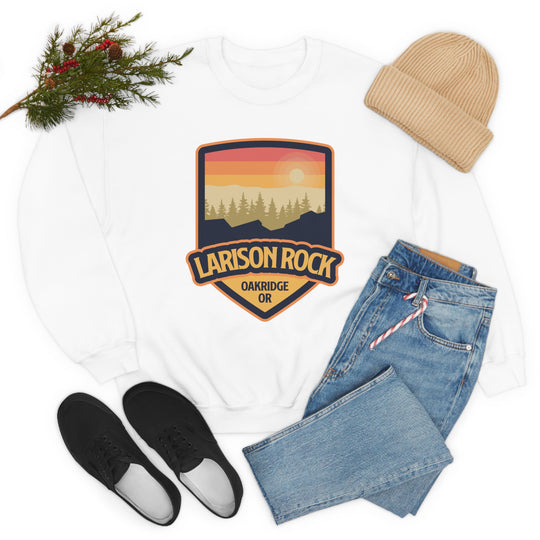 Larison Rock - Oakridge, Oregon Unisex Heavy Blend Crewneck Sweatshirt