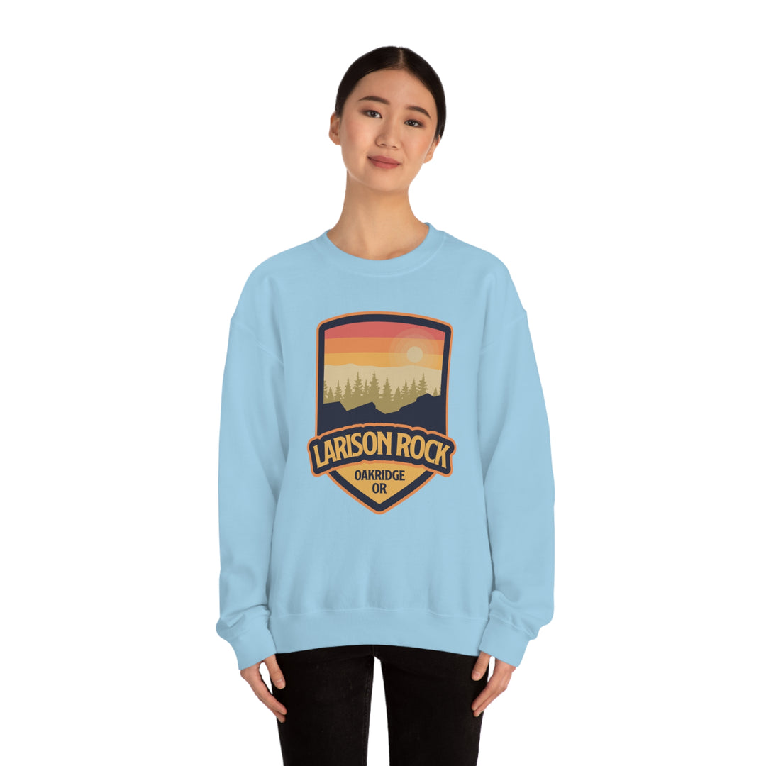 Larison Rock - Oakridge, Oregon Unisex Heavy Blend Crewneck Sweatshirt